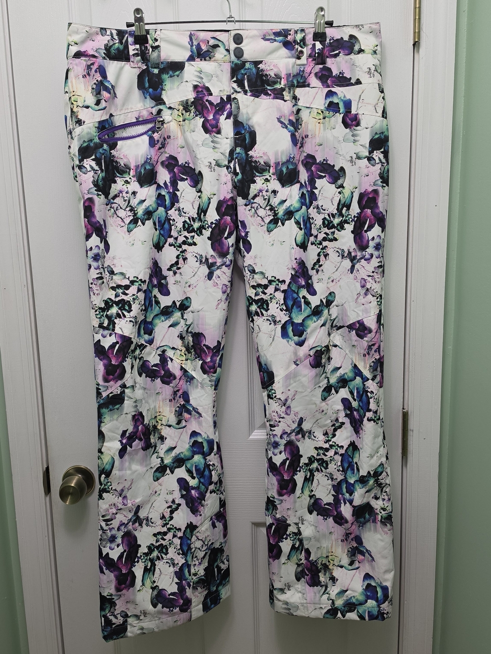 Obermeyer Women's Floral Insulated Waterproof Ski Pants Size 16 (31 Inseam)